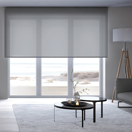 Innovative Polyester Fire Retardant Roller Blind Fabric Sets New Safety Standards