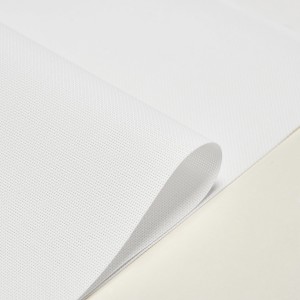 High-Performance Sunscreen Fabric for UV Protection and Energy-Efficient Roller Blinds