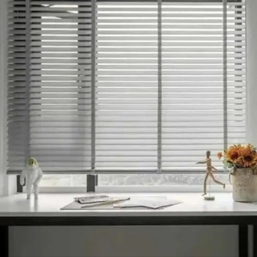 venetian blind