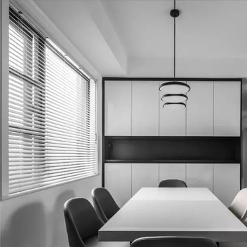 wooden venetian blind