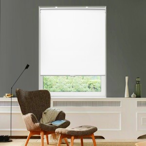 China Blackout Sunscreen Fabrics Manufacturers Remote Control Wireless And Rechargeable Roller Shades Blinds Fabric For Windows